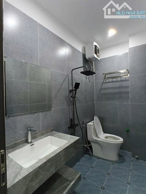 Nhà xây mới 3 Tầng Phạm Hữu Điều - Lê Chân - 2