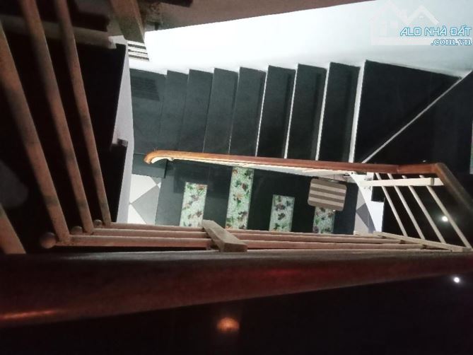 THỤY KHUÊ 44M x5 TẦNG-8,8 TỶ-10M RA PHỐ,VÀI BƯỚC RA HỒ TÂY - 2