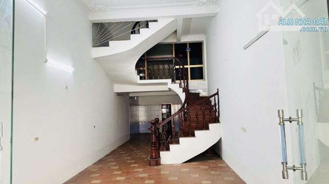 Mặt KD QL3 Phù Lỗ- Sóc Sơn-140m2-tặng nhà 3 tầng dân xây -Giá đầu tư - 2