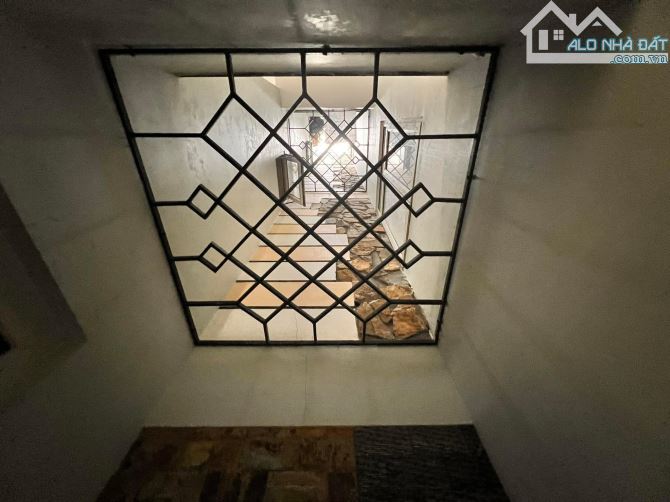 Bán nhà mặt ngõ 53 Nguyễn Khoái, 109m2 x 4T đẹp, MT 5.5m, giá 27 tỷ có TL - 2