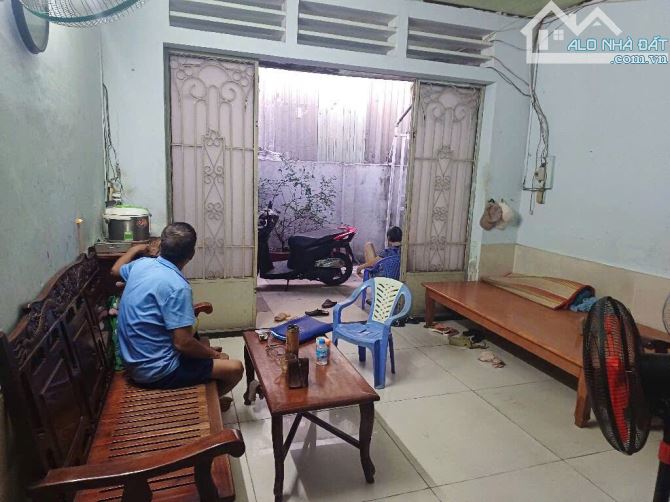 SIÊU HOT – NGAY KHU HIM LAM – NGANG KHỦNG 8.5M – HẺM XE TẢI TRÁNH – NHÀ C4 BÁN ĐẤT - 2
