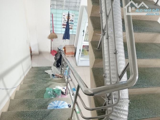 Bán nhà Lô Góc, Khu Mỹ An, Gần ĐH Kinh Tế, 60m2, 2 Tầng Chỉ 6.x Tỷ - 3