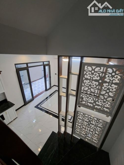 NHÀ ĐẸP BÁT KHỐI - Ô TÔ ĐỖ CỔNG - MỚI TINH 5 Tầng CHỈ HƠN 5 TỶ - 3