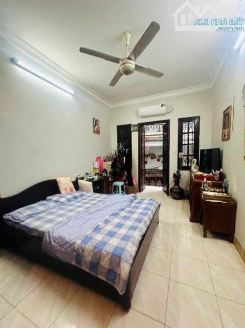 BÁN NHÀ LÔ GÓC NGÕ 87 LÊ THANH NGHỊ, HAI BÀ TRƯNG 43M² 4 TẦNG GIÁ 10,8 TỶ