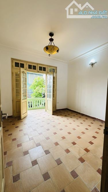NHÀ RỘNG ĐẸP TỨ LIÊN, TÂY HỒ - Ô TÔ TRÁNH - KINH DOANH - GIÁ HỢP LÝ-MUA LÀ LÃI! - 3