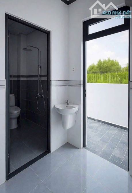 CẦN BÁN GẤP NHÀ PHỐ ĐẸP 99.3M² – GIÁ 2 TỶ 330 – GẦN CHỢ BÌNH CHÁNH – CHỦ XOAY VỐN KINH DOA - 3
