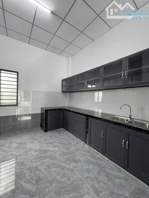 GẤP GẤP ! BÁN NHÀ MỚI XÂY Ở TÂN XUÂN 5x14 ( 70m2 ) 790 TRIỆU SỔ HỒNG RIÊNG - 3