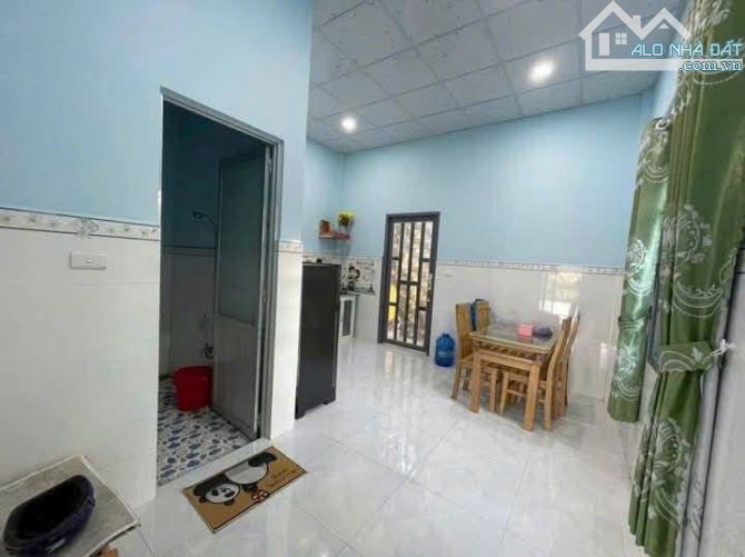 Bán gấp nhà ở Thị Trấn Củ Chi . DT 126,8m2, giá 1ty250 triệu. SHR. - 3