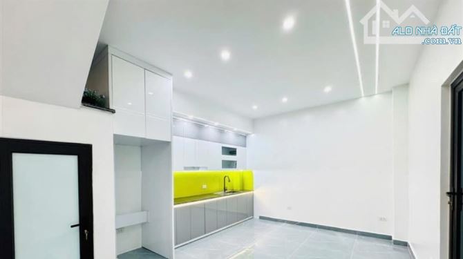 Bán nhà Trần Nguyên Hãn, An Dương, Lê Chân, 3 tầng, giá chỉ có 3,55 tỷ - 3