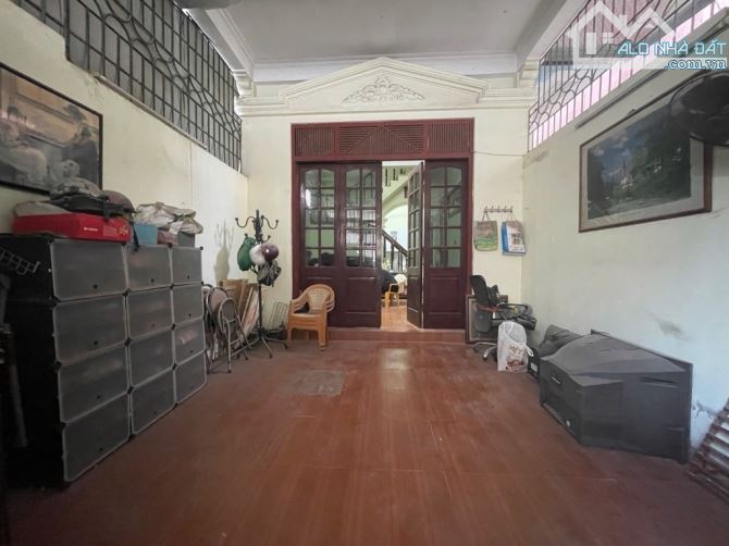 Bán Nhà Phân Lô - Ô Tô Vào Nhà - 44M2 - 9.4 Tỷ - 3