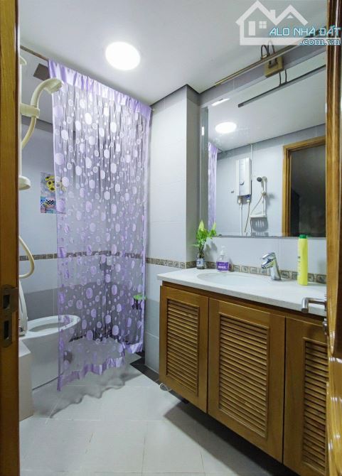 TÒA VĂN PHÒNG CAO CẤP, TIỆN NGHI ĐẲNG CẤP TẠI TT Q1 - 3