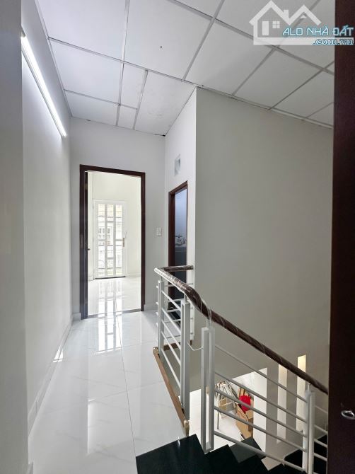 1/ đường số khu Lê Văn Quới, 4x9, 2 tầng , hẻm xe hơi, nhà đẹp ở ngay - 3