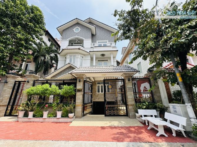 🏡 BIỆT THỰ HIM LAM TRUNG SƠN – SÁT QUẬN 7 🏡 250m² (12.5 x 20m) – 1 hầm, 3 tầng, 10PN - 3