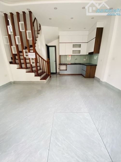 GẦN MẶT ĐƯỜNG 3.5  LÊ TRỌNG TẤN KÉO DÀI - 3