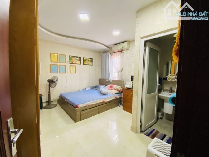NHÀ 3 TẦNG BTCT KIÊN CỐ - TRẦN VĂN KHÁNH Q7 - DT 45M2 KHU DÂN CƯ YÊN TĨNH  CHỈ 6.2 TỶ - 3