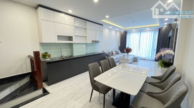 TIN RAO BÁN CĂN NHÀ NÀY CÓ THỂ BẠN PHẢI SUY NGHĨ LẠI VỀ TIÊU CHÍ MUA NHÀ. BỞI NÓ SỞ HỮU MỌ - 3