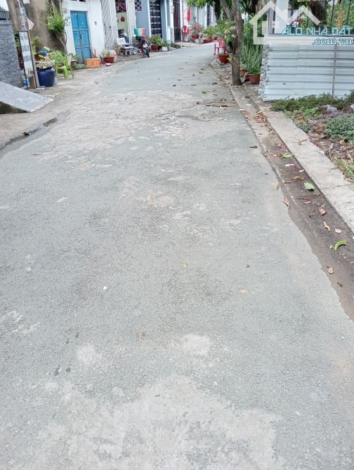 Bán lô đất đẹp 211m2,đường nhựa xe hơi quay đầu .Lê Văn Lương,Nhà Bè .Giá 5.6 tỷ. - 3