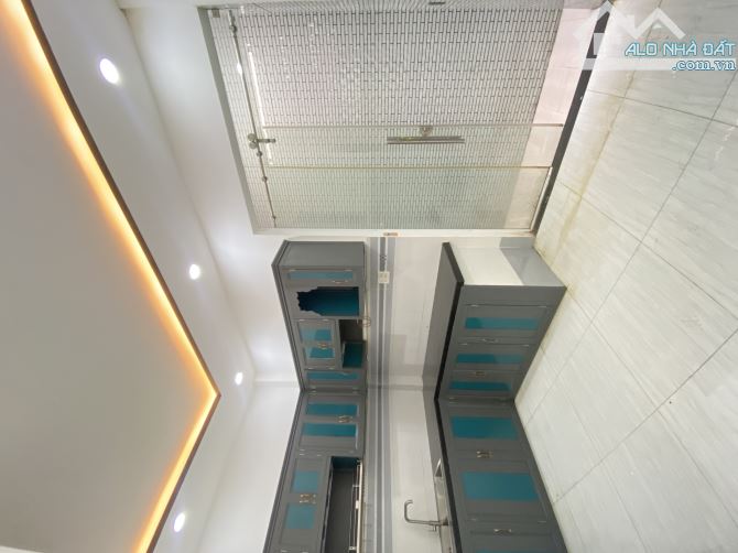 Nhà đẹp giá rẻ, dt 4x10 1lầu Phạm Thế Hiển Q.8 giá chỉ 4.5tỷ tl. - 3