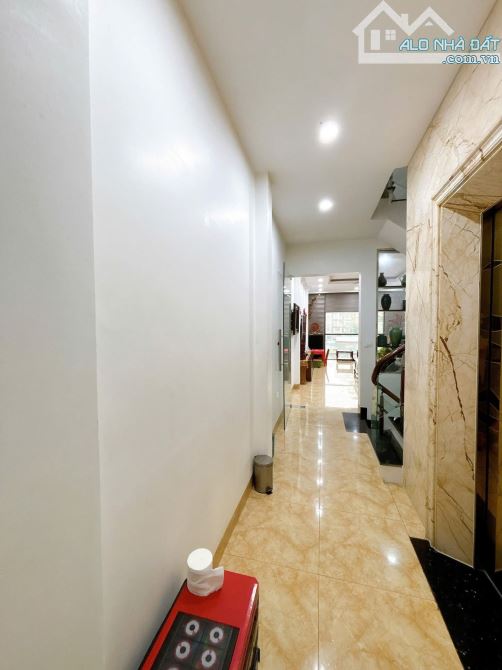 Bán Nhà Mặt Đường Láng Đống Đa Vỉa Hè 7M Kinh Doanh DT 50M MT 4M, 2 Mặt Tiền Giá 26.8Tỷ - 3