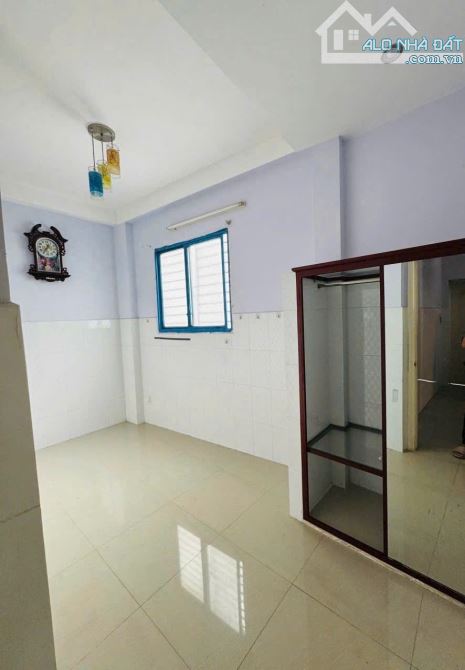 CẦN BÁN NHÀ NGAY NGÃ TƯ PHÚ NHUẬN - 3