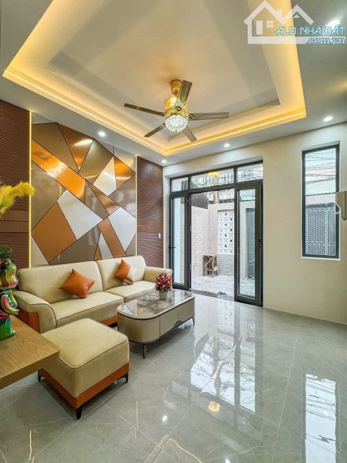 BÁN NHÀ TRỆT FULL NỘI THẤT - HẺM 534 ĐƯỜNG 30/4 THÔNG RA HẺM 169 ĐƯỜNG 3/2 - 3