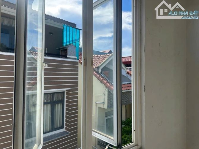 nhĩnh 6 tỷ sở hữu nhà 3 tầng 2 mặt tiền kiệt ô tô Tiểu La, Hòa Cường , Đà Nẵng - 3
