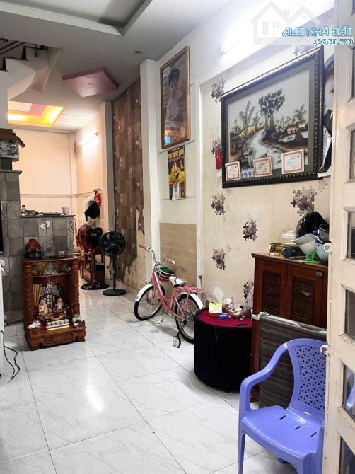 LÊ VĂN QUỚI, 4X10, 3 TẦNG ĐÚC, HXH TỚI NHÀ, SÁT MT, BÌNH TÂN GIÁP TÂN PHÚ, CHỈ 5.x TỶ - 3