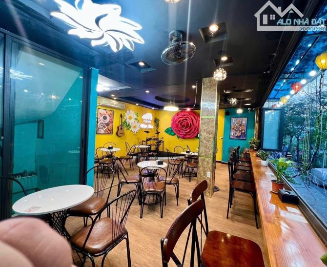 🌻 Bán nhà tặng quán Cafe -- Quá hờii. 330m2, 1ty450tr sổ hồng riêng - 3
