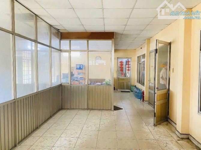 Cho thuê xưởng 2400m2 Nguyễn Văn Quá, Q12 - 3