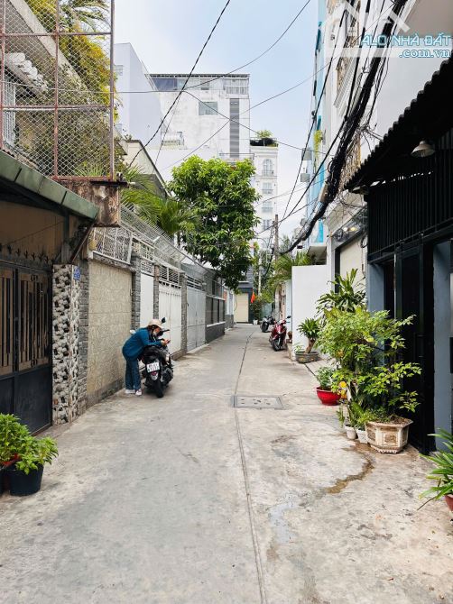 Khuôn đất lớn (200m2) - hiếm - đẹp tại Phùng Văn Cung, Phú Nhuận, giá chỉ 120 triệu/m2. - 3