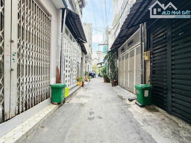 BÁN NHÀ---GIÁ: 5.8 TỶ--- Đ.THỐNG NHẤT, P.AN HỘI ĐÔNG(p16 cũ). - 3