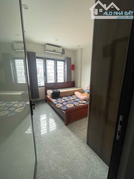 Lô góc 3 thoáng, nhà đẹp 3 tầng sẵn ở, hướng Đông Nam, ô tô đỗ gần - Nguyên khê, Đông Anh - 3