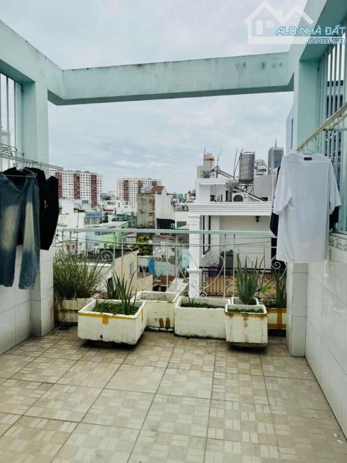 GIẢM 200 TRIỆU, GẤP BÁN -CHDV NGAY CHỢ BÀ CHIỂU- VỪA Ở VỪA CHO THUÊ 20TR/THÁNG - 3