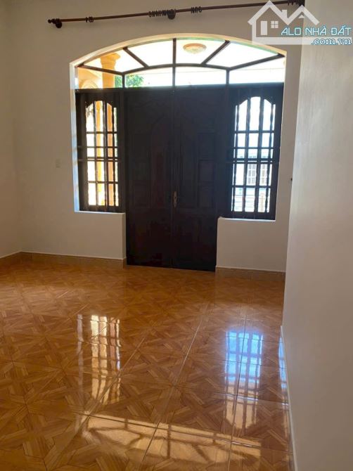 📣 BÁN NHÀ TRUNG TÂM VŨNG TÀU – ĐƯỜNG HÀN MẠC TỬ  🏡 Nhà 1 trệt 2 lầu, đã hoàn công đầy đủ - 3