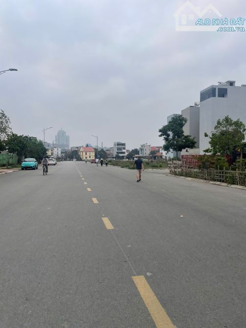 Bán đất LÔ GÓC  khu biệt thự Phúc Lộc gần Công An Quận Hải An cũ - DT 318m -  MT 12,7m - 3
