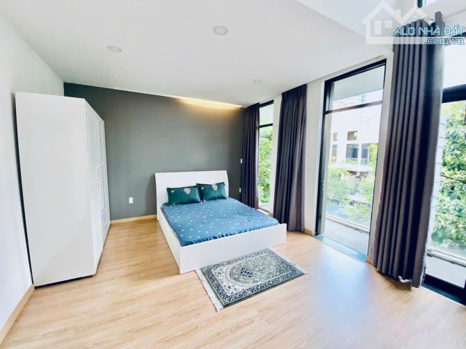 Bán tòa nhà mặt tiền Nguyễn Văn Linh, DT 8 x 20m HẦM 6 TẦNG HĐT 200tr/ tháng. Giá 43,5 tỷ - 3