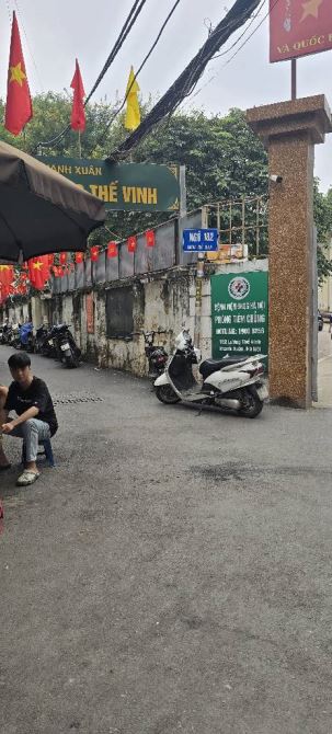Bán nhà TT  P. Lương Thế Vinh, HN, DT 35/102 m2, tầng1 , giá bán 5.5  tỷ 🔥Mô tả: ☀️ Nhà k - 3