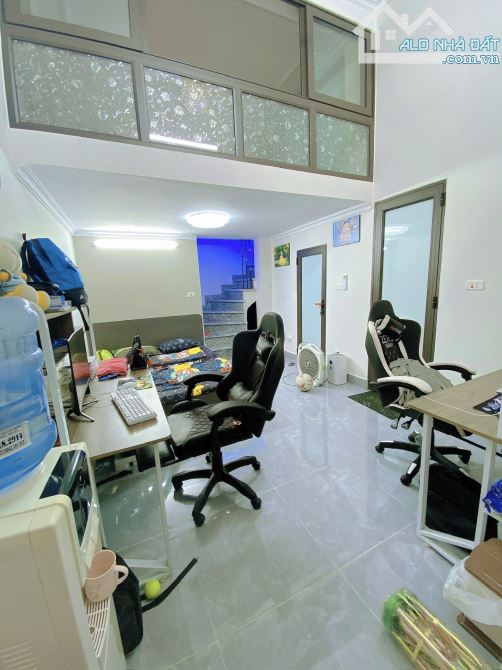 Bán nhà Khâm Thiên, 28mx4 tầng, giá 6.9 tỉ, siêu tiện ích trường chợ, vài bước ra mặt phố - 3