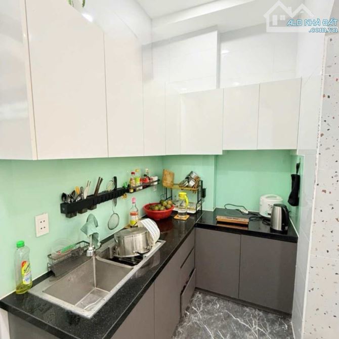 NHÀ 2 TẦNG CỰC ĐẸP ÔTÔ ĐỖ CỬA NGUYỄN SỸ SÁCH, P.15, TÂN BÌNH, 3,2X14M, CN 45M2, GIÁ 6,3 TỶ - 3
