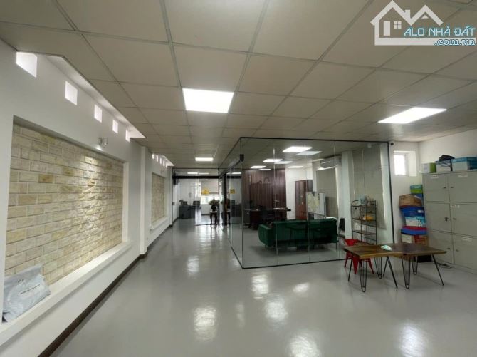 Hiếm! tòa văn phòng Hoàng Quốc Việt, Lô góc, ôtô tránh vỉa hè, 128m2 8T MT 6.2m, 69.x tỷ - 3