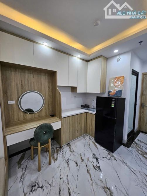 Bán CHDV Minh Khai 20m ra phố - 2 mặt ngõ 4 thoáng 63m 6 tầng giá 15 tỉ - 3
