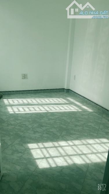 Bán nhà HXH 4 tầng lầu ở ngay giá tốt Huỳnh Tấn Phát Quận 7 TP HCM chỉ nhích 6 tỷ, DT 72m2 - 3