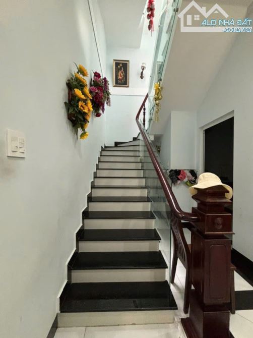 Bán nhà 1 trệt 1 lầu, 245m2 đất đường Cao Thắng, gần vòng xoay Lê Duẩn - 3