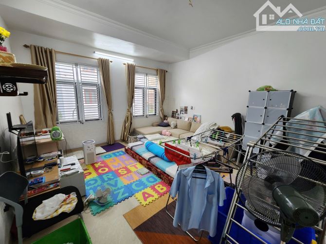 Nhà mặt phố Nguyễn Văn Hưởng, LB 60X4T, dân xây, MT 5m, vỉa hè, ô tô tránh, KD 16.5 tỷ. - 3