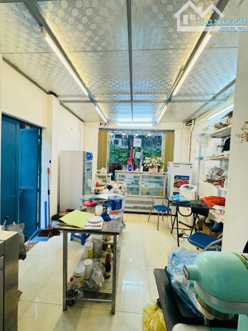 Cho Thuê MBKD Lô Góc Ngõ 1 Nghĩa Tân Cầu Giấy 30m2  Riêng Biệt Ô Tô Đỗ Kinh Doanh Sầm Uất - 3