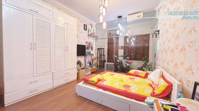 Nhà Lò Đúc, 52m2, sổ nở hậu, ngõ thoáng sát phố, giá giao dịch tốt - 3