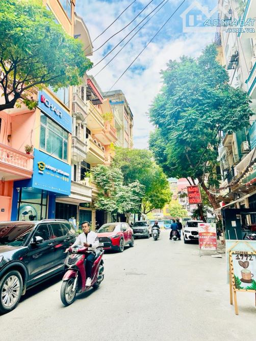 TRUNG KÍNH CẦU GIẤY 76m 5 TẦNG MT 4m 32.5 TỶ PHÂN LÔ HAI MẶT NGÕ KINH DOANH - 3