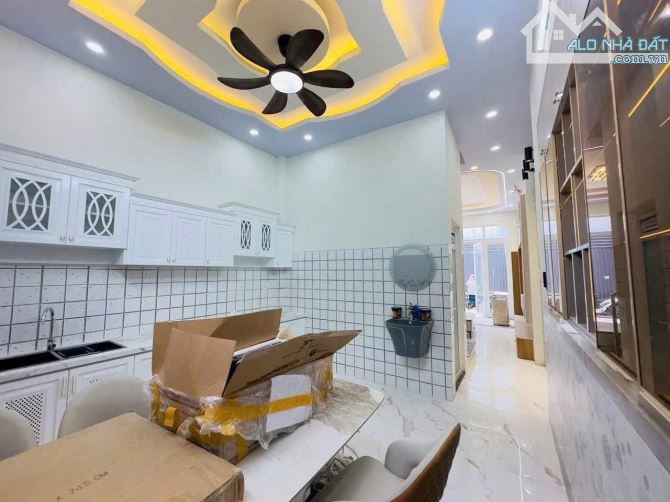 NHÀ TRỆT LẦU HẺM 137 HOÀNG QUỐC VIỆT CÁCH CHỢ AN BÌNH 300m- P.AN BÌNH, TP.CẦN THƠ. - 3