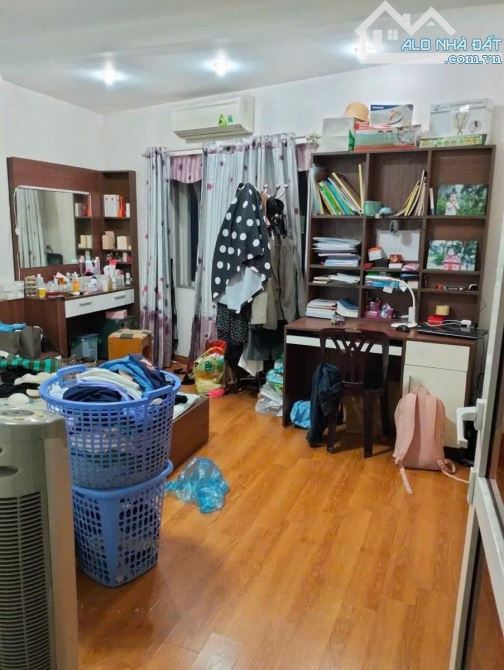 HOÀNG QUỐC VIỆT CẦU GIẤY 50m 5 TẦNG MT 4m 20.5 TỶ MẶT PHỐ VỈA HÈ Ô TÔ KINH DOANH - 3