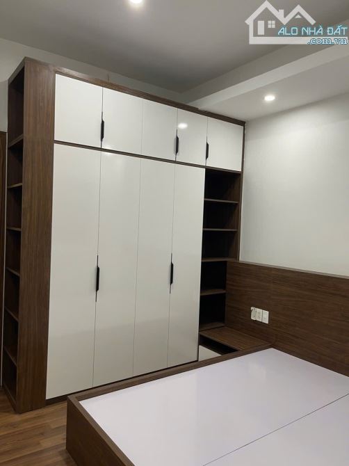 Bán căn hộ Mỹ Đình Plaza 2, 104m2, 3PN, căn góc, có 2 ban công mát, full đồ, giá đầu tư - 3